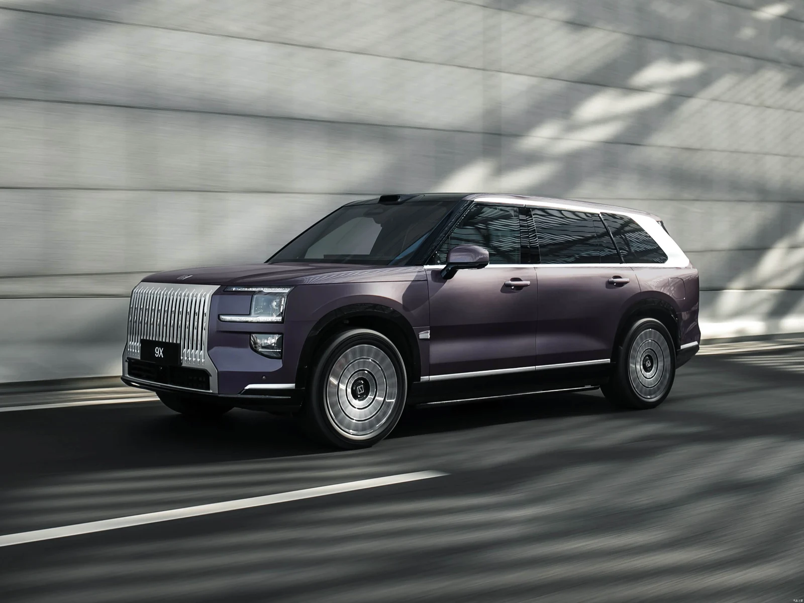 ZEEKR 9X · official image · 2025 Ultra 55kWh 6-seat