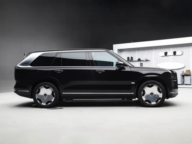 ZEEKR 9X · exterior · 2026 Ultra 55kWh 5-seat
